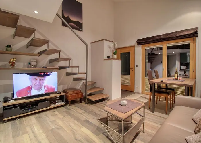 阿伯克斯木屋旅馆 *